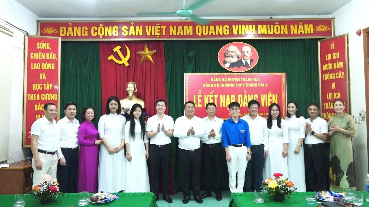 DANH SÁCH CẤP ỦY VÀ CHI ỦY DANH SÁCH CẤP ỦY VÀ CHI ỦY